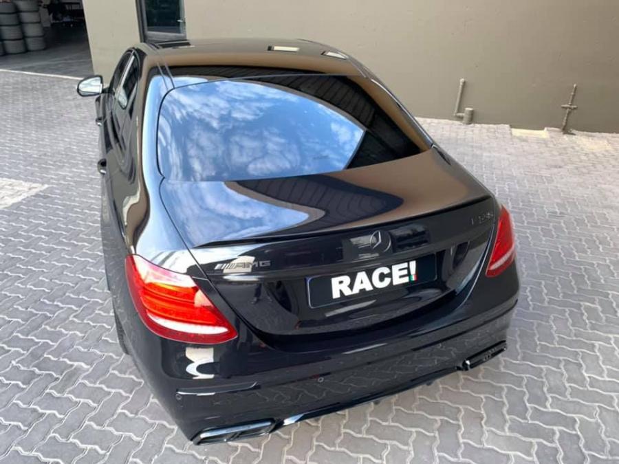  Mercedes-AMG E63 S 4Matic+ by RACE! 2019 года  (фото 16 из 17)